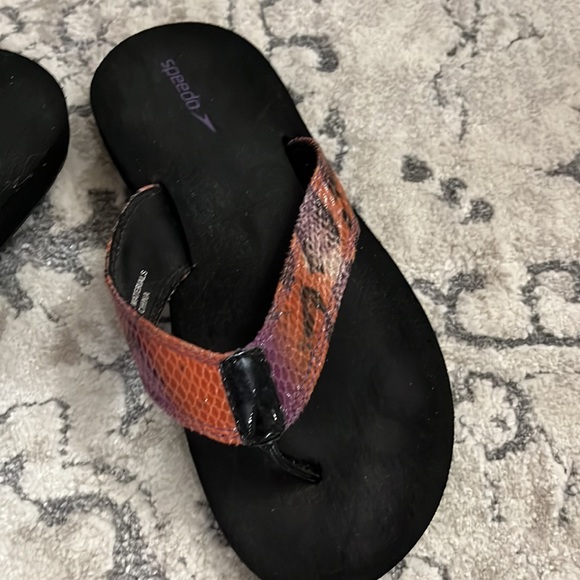 Speedo purple and orange snakeskin print flip flop padded sandal - Picture 9 of 17